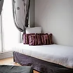 Hotel De La Paix La Rochelle (Charente-Maritime)