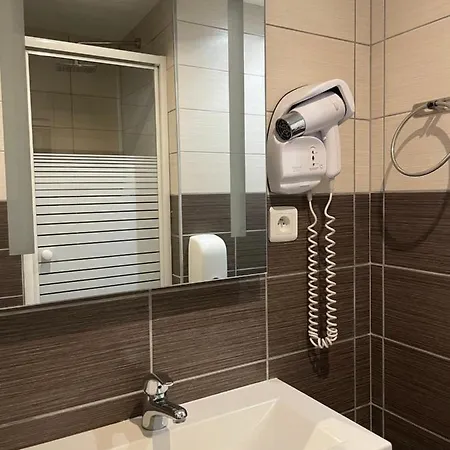 Hotell De La Paix La Rochelle (Charente-Maritime)