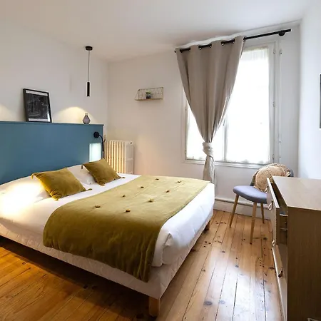 Hotell De La Paix La Rochelle (Charente-Maritime)