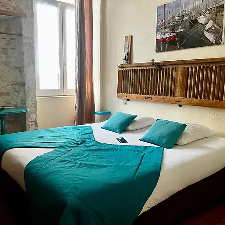 De La Paix La Rochelle (Charente-Maritime)