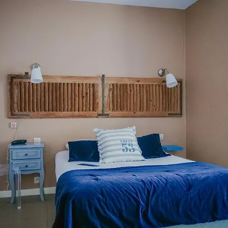 De La Paix Hotel