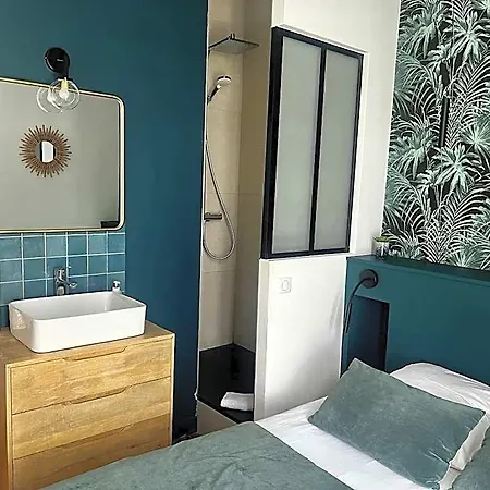Hotel De La Paix La Rochelle (Charente-Maritime)