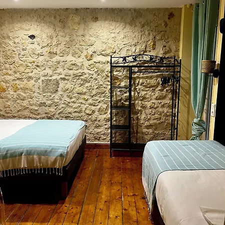 De La Paix Hotel