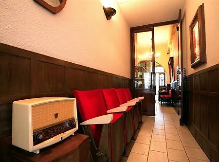 De La Paix Hotel La Rochelle (Charente-Maritime)