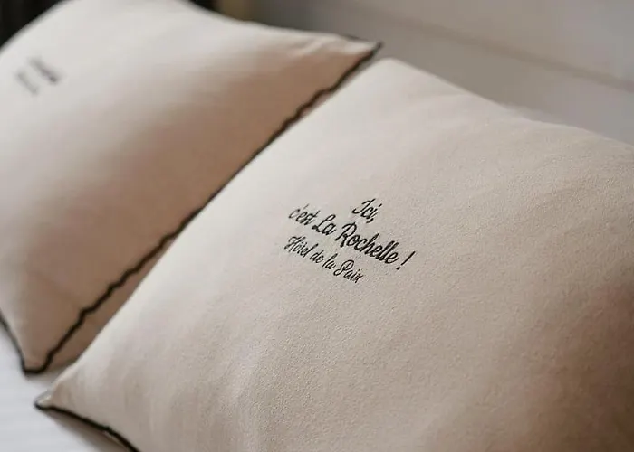 De La Paix 2* La Rochelle (Charente-Maritime)